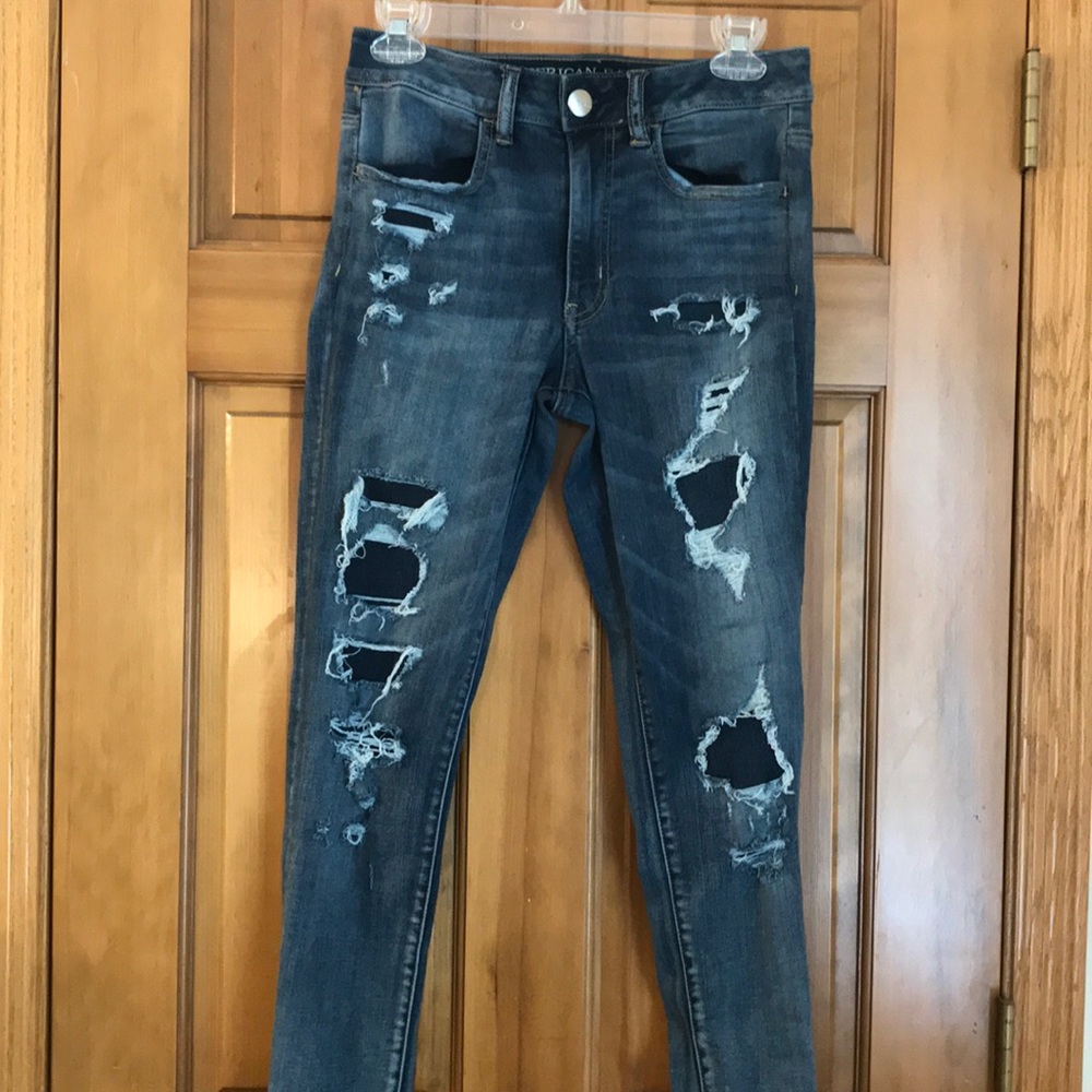 American Eagle Distressed Jeans